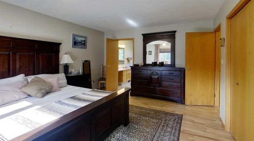 53419A Range Road 161, Rural Yellowhead County, AB - Indoor Photo Showing Bedroom