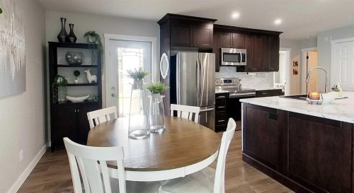 7101 Glenwood Drive, Edson, AB - Indoor