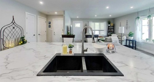 7101 Glenwood Drive, Edson, AB - Indoor