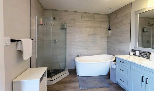 7101 Glenwood Drive, Edson, AB - Indoor Photo Showing Bathroom