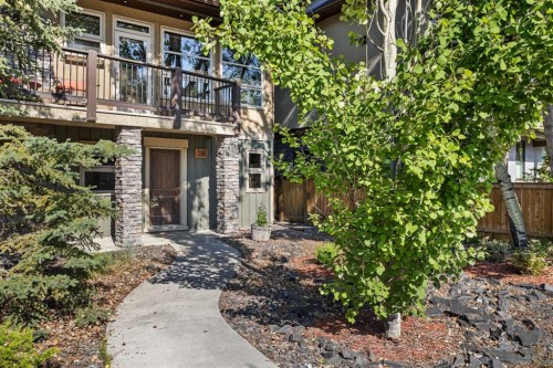 516 8Th Avenue, Canmore, AB - Outdoor