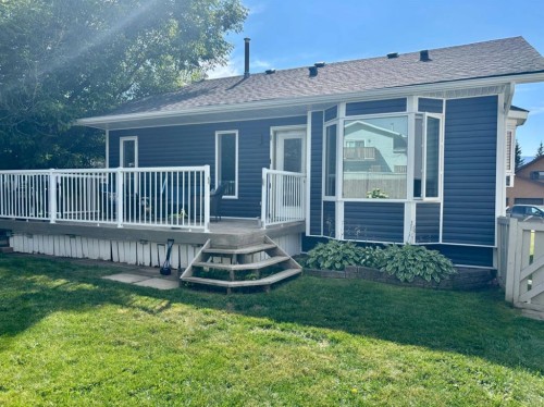 321 Collinge Road, Hinton, AB - Outdoor