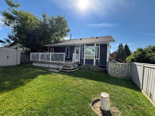 321 Collinge Road, Hinton, AB - Outdoor