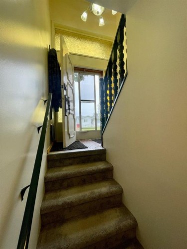 1418 53 Street, Edson, AB - Indoor Photo Showing Other Room
