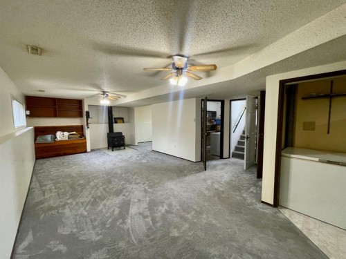 1418 53 Street, Edson, AB - Indoor
