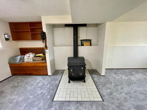 1418 53 Street, Edson, AB - Indoor