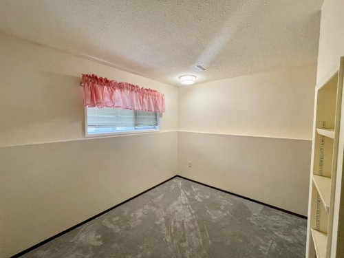1418 53 Street, Edson, AB - Indoor Photo Showing Other Room