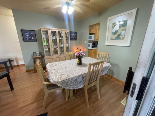 1418 53 Street, Edson, AB - Indoor Photo Showing Dining Room