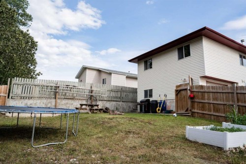 382 Skogg Avenue, Hinton, AB - Outdoor