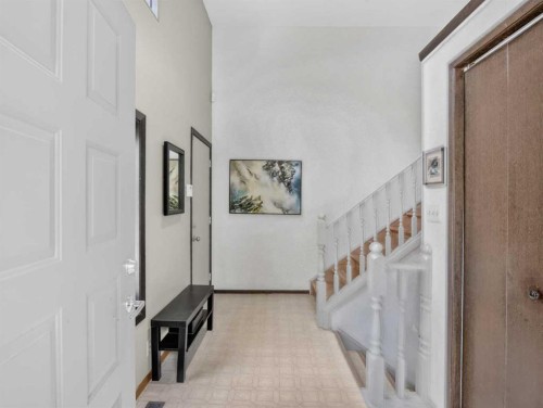 22 Pinewood Crescent, Canmore, AB - Indoor Photo Showing Other Room