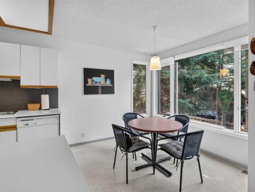 22 Pinewood Crescent, Canmore, AB - Indoor
