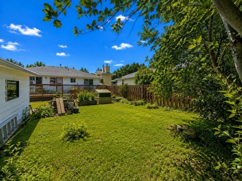 5746 9 Avenue, Edson, AB - Outdoor With Deck Patio Veranda