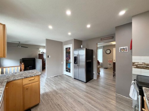 5746 9 Avenue, Edson, AB - Indoor