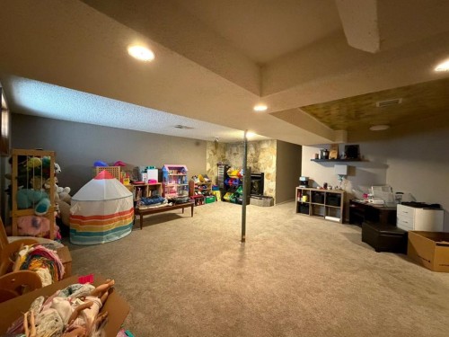 5746 9 Avenue, Edson, AB - Indoor