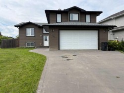 45 Springwood Drive NE Slave Lake, AB T0G 2A2