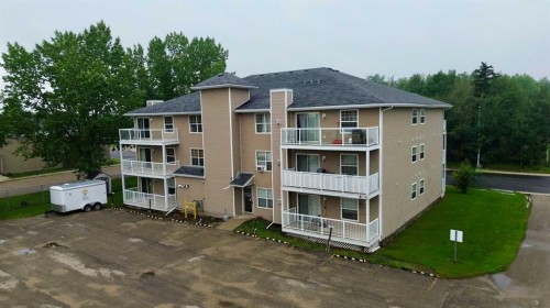103-501 3 Street, Fox Creek, AB - Outdoor With Balcony