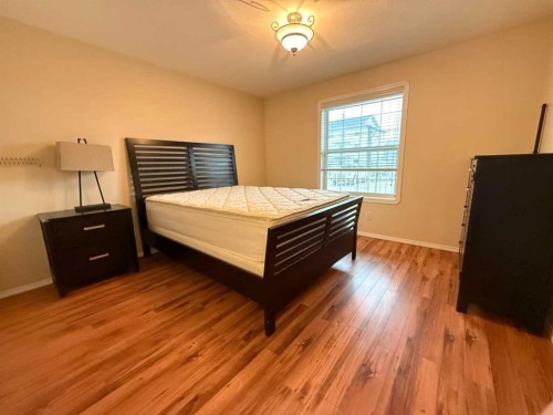 103-501 3 Street, Fox Creek, AB - Indoor Photo Showing Bedroom