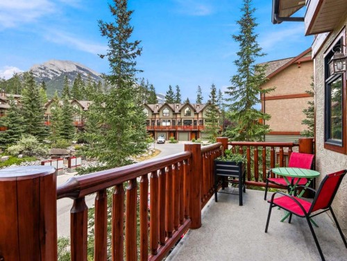 11-137 Wapiti Close, Canmore, AB - Outdoor With Balcony