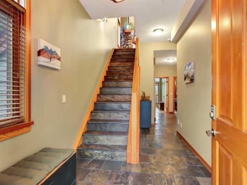 11-137 Wapiti Close, Canmore, AB - Indoor Photo Showing Other Room