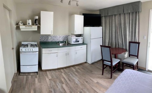 5604 4 Avenue, Edson, AB 