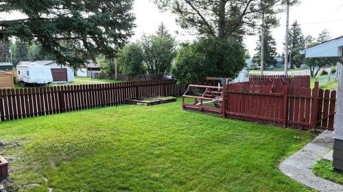4303 8 Avenue, Edson, AB - Outdoor