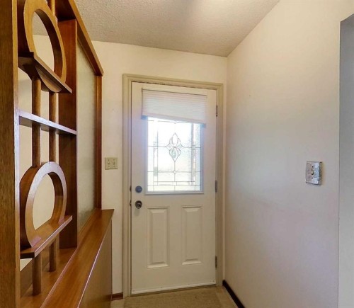 4303 8 Avenue, Edson, AB - Indoor Photo Showing Other Room