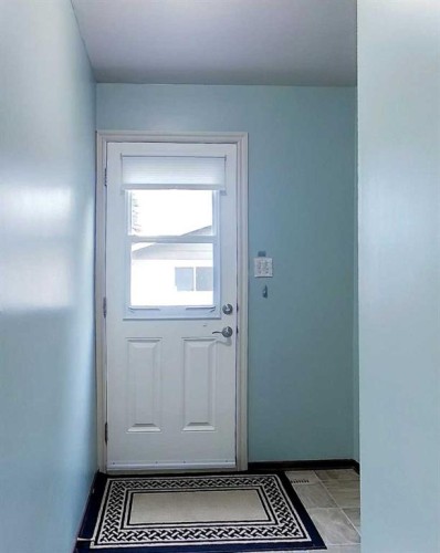 4303 8 Avenue, Edson, AB - Indoor Photo Showing Other Room