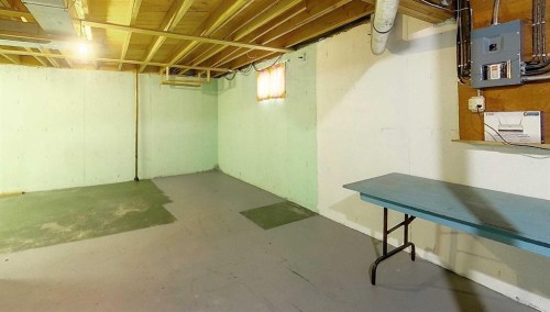 4303 8 Avenue, Edson, AB - Indoor Photo Showing Basement