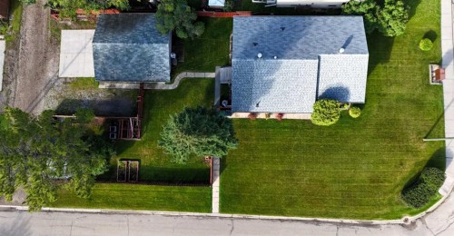 4303 8 Avenue, Edson, AB - Outdoor