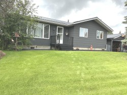 28 CENTENNIAL Crescent Swan Hills, AB T0G 2C0