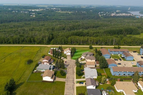 3215 45 Avenue, Athabasca, AB 
