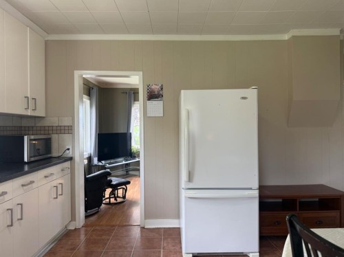 5113 Fifth Street, Boyle, AB - Indoor Photo Showing Kitchen