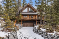 11 Aspen Glen  Canmore, AB T1W 1A6