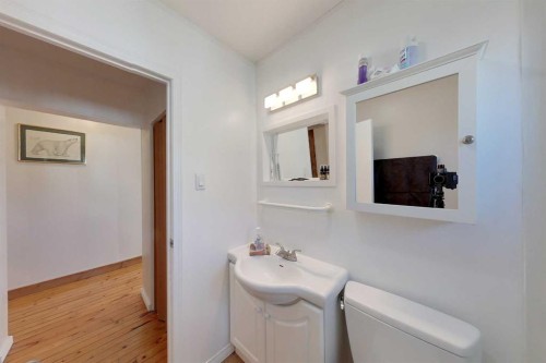 734041 Range Road, Wagner, AB - Indoor Photo Showing Bathroom