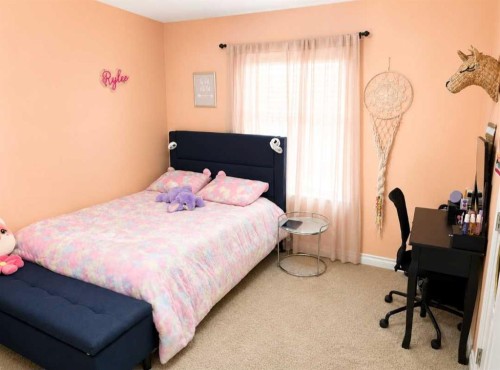 170 David Drive, Whispering Hills, AB - Indoor Photo Showing Bedroom