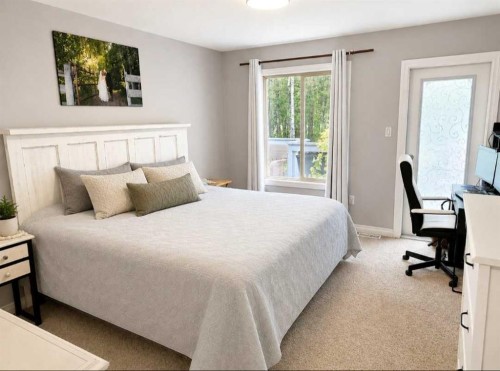170 David Drive, Whispering Hills, AB - Indoor Photo Showing Bedroom