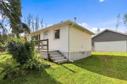164 Crescent Drive  Thunder Lake, AB T7N 1N3