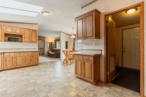 54 Aspen Drive West, Athabasca, AB - Indoor Photo Showing Kitchen