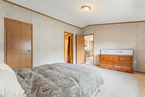54 Aspen Drive West, Athabasca, AB - Indoor Photo Showing Bedroom