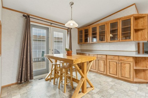 54 Aspen Drive West, Athabasca, AB - Indoor Photo Showing Dining Room
