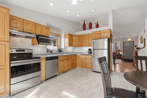 46 Atkinson Crescent, Whitecourt, AB - Indoor Photo Showing Kitchen With Double Sink
