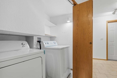 46 Atkinson Crescent, Whitecourt, AB - Indoor Photo Showing Laundry Room