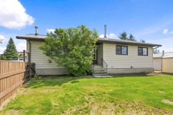 1 Isbister Avenue  Swan Hills, AB T0G 2C0