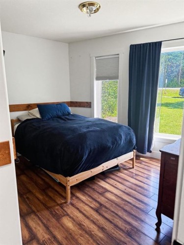 3-49329 Folding Avenue, Rural Yellowhead County, AB - Indoor Photo Showing Bedroom
