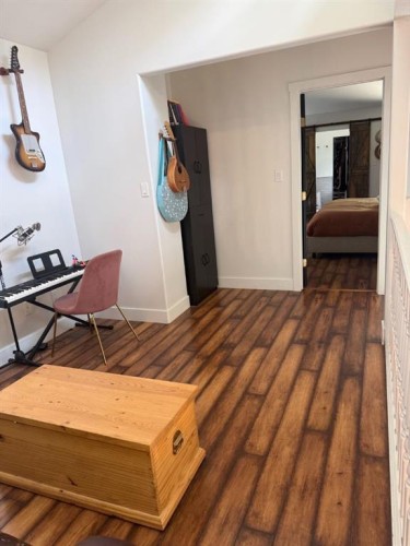3-49329 Folding Avenue, Rural Yellowhead County, AB - Indoor Photo Showing Other Room