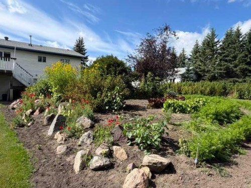 655019 44 Highway, Flatbush, AB - Outdoor