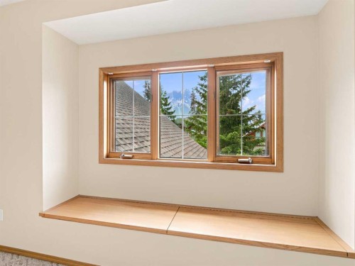 2 Terrace Place, Canmore, AB - Indoor Photo Showing Other Room