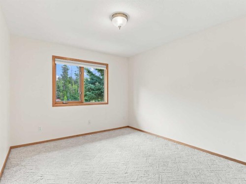 2 Terrace Place, Canmore, AB - Indoor Photo Showing Other Room