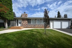 5005 41 Avenue  Athabasca, AB T9S 1J4