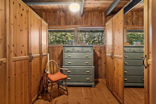 10 Heart Road, Lac Des Arcs, AB - Indoor Photo Showing Other Room